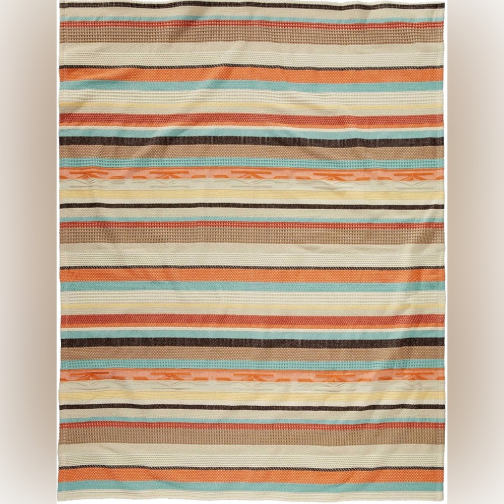 NWT Pendleton Chimayo blanket 108” X 96” KING SIZE
